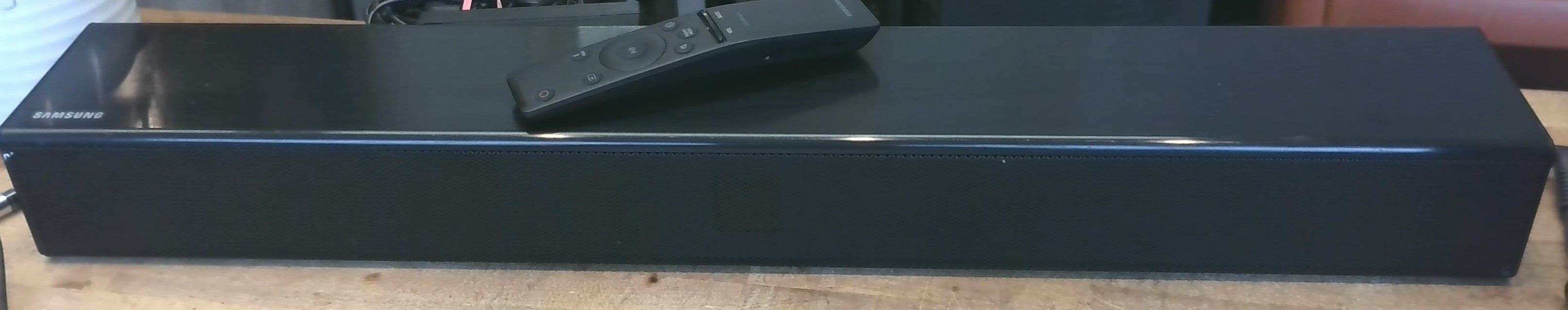 Samsung HW-N400  Compact Soundbar